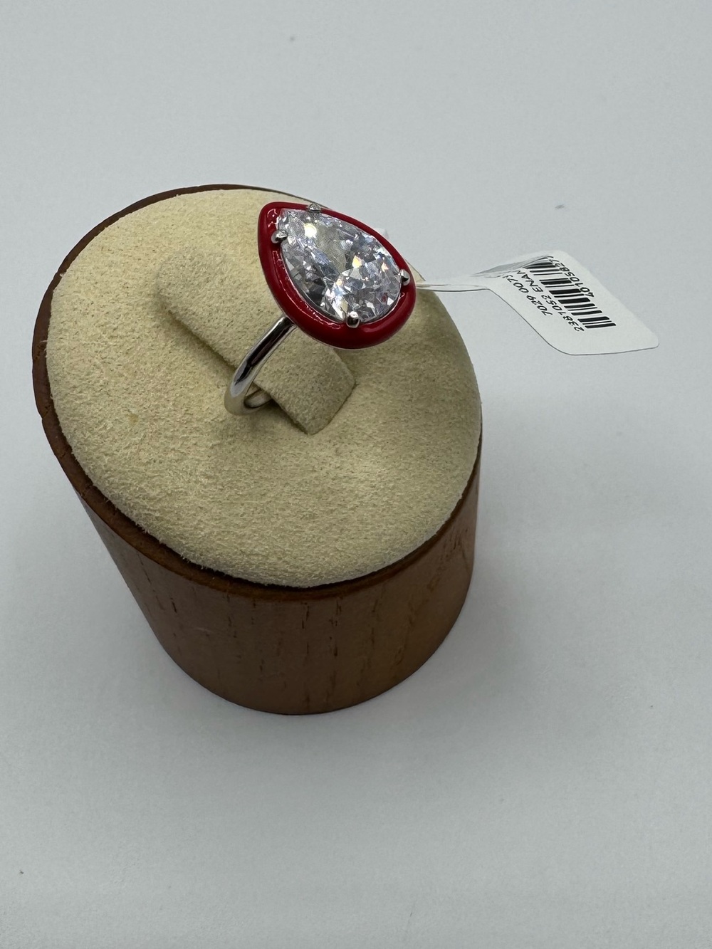 18k 2ct Enamel Pear Cut Ring - Picture 7 of 13